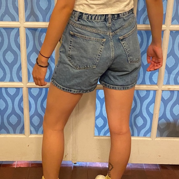 Pull&Bear high-waisted blue jean shorts - Picture 3 of 6
